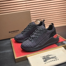 Burberry Low Shoes